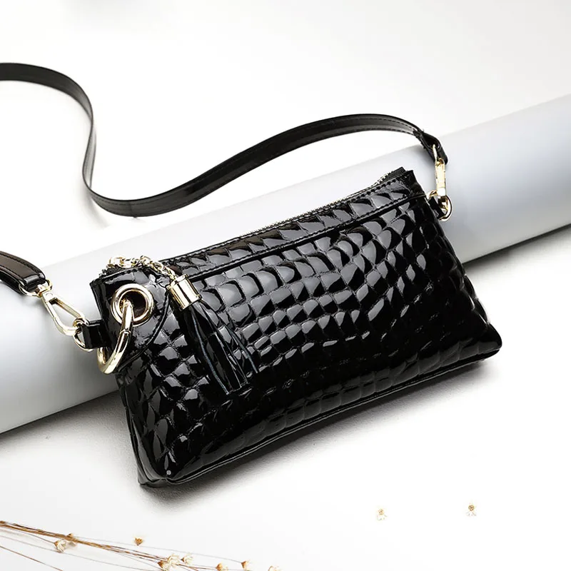 Genuine leather Clutch Female Bag 2024 New Fashion Clutch Bag Famous Brand Real leather Shoulder messenger bag Female bag