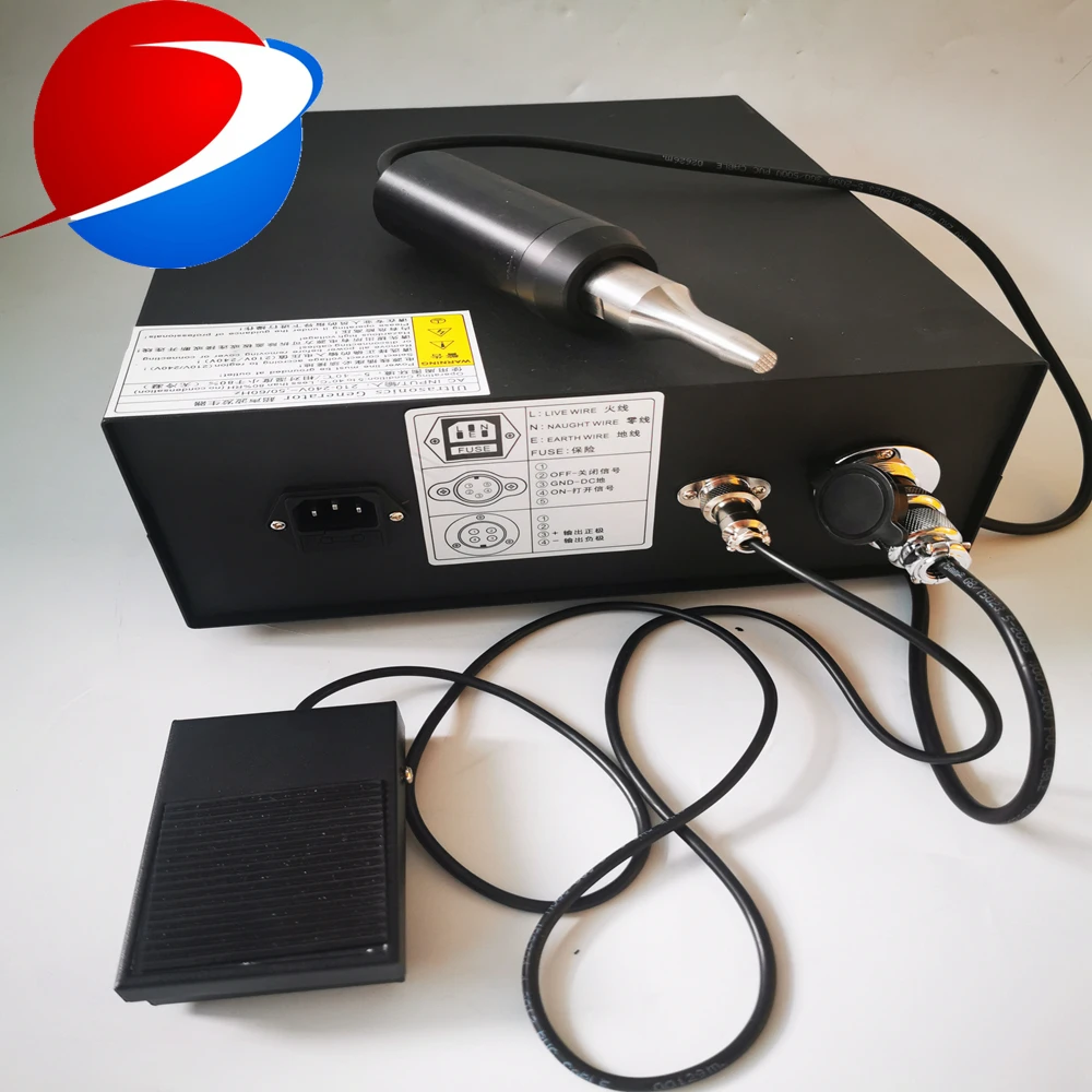 28khz 35khz generatore di saldatura ad ultrasuoni per la Plastica spot di Saldatura ad ultrasuoni Macchina ad ultrasuoni di tenuta per termoplastici che unisce