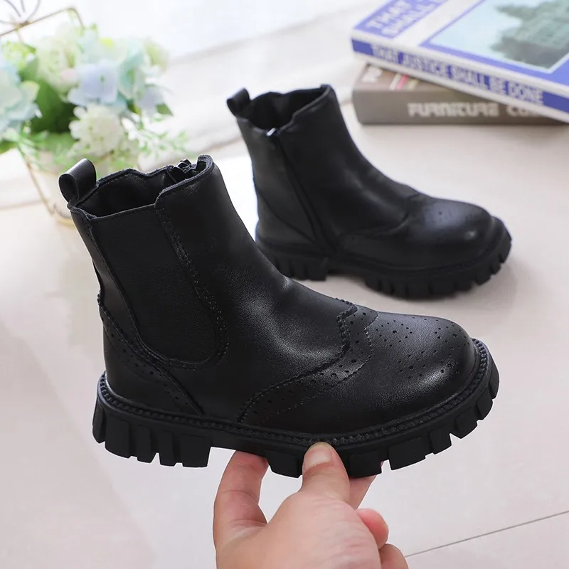 Children Chelsea Boots Fretwork British Style Kids Short Boots Warm Winter Zipper Fashion Elegant Platform Boys Girls Flat Shoes