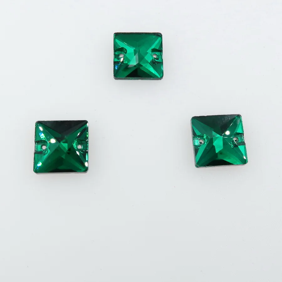 Quadratische Form Flacher Rücken mit Zwei Löchern Glaskristall 6 Größen Aufnähbare Strass-Kristalle Perlen Hochzeitskleid Schuhe Taschen DIY Dekoration – Detail 5
