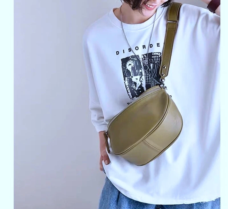 Vendange fashion simple chest bag handmade leather bag individuality Korean messenger bag 2618