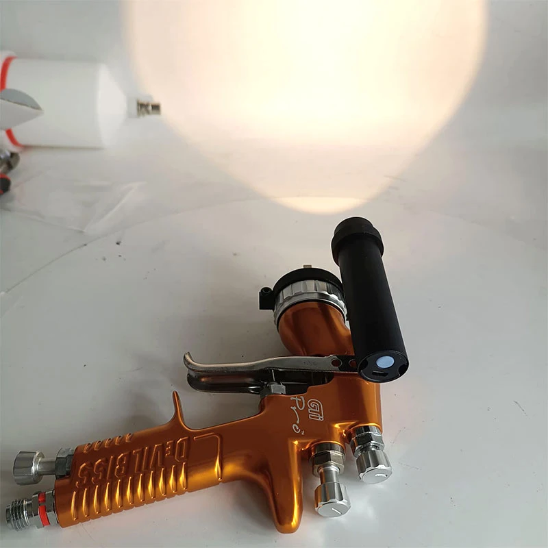 Iluminación de PISTOLA DE PULVERIZACIÓN de coche, reflector de PISTOLA DE PULVERIZACIÓN, iluminación de trabajo en ambiente oscuro, carga de accesorios de pintura en aerosol