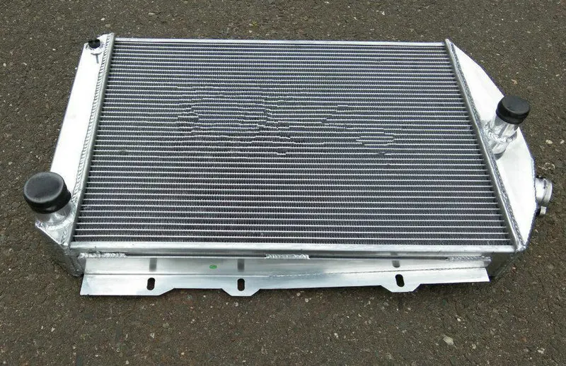 

62MM Aluminum Radiator For Chevy 1938 hot/street Rod 350 V8 WO Tranny Cooler MT 1938
