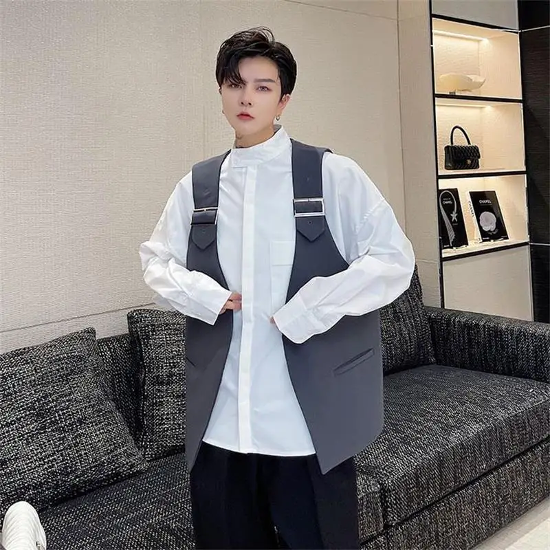 

Men's Solid Color Vest Coat Waistcoat Autumn New Korean Fashion Metal Buckle Decorative Hairstylist Youth