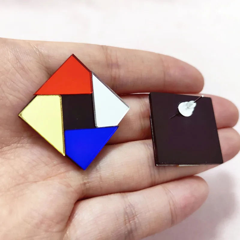 Classic Geometric Acrylic Stud Earrings for Women Square Shape Red Gold Color White Mirror Stripe Girls Jewelry