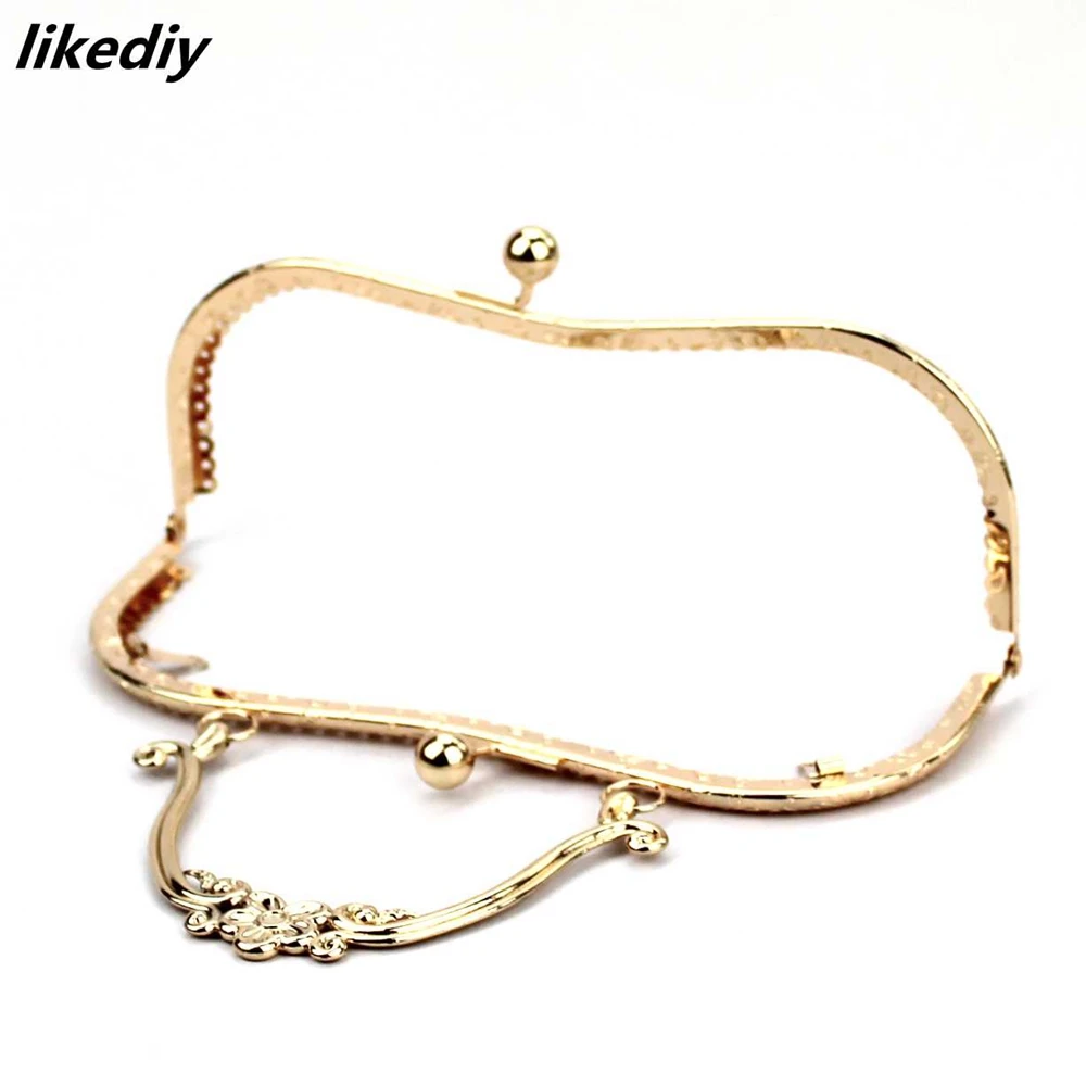 1 Piece 20.5 CM Plum Blossom Flower Pattern Vintage Metal Purse Frame Kiss Clasp Handle Bag Accessories
