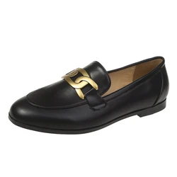 Scarpe basse da donna primavera moda marchio catena donna Slip On mocassini scarpe tacco piatto Casual scarpe Oxford stile britannico taglie forti