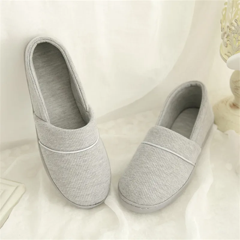 Donne Pantofole di Cotone Morbido Suola Anti-slittamento Scarpe di Confinamento Delle Signore Indoor Slipper Confortevole Femminile Pavimento di