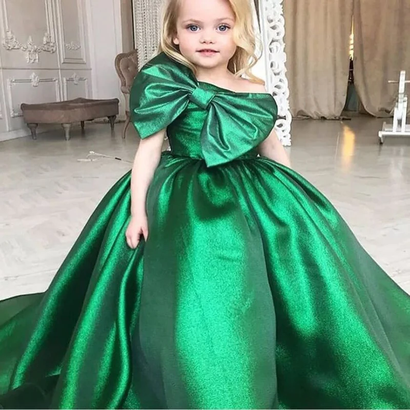 

Girl's Emerald Green Ball Gown, One Shoulder Flower Dresses, Pageant Dresses, Big Bow, First Communion