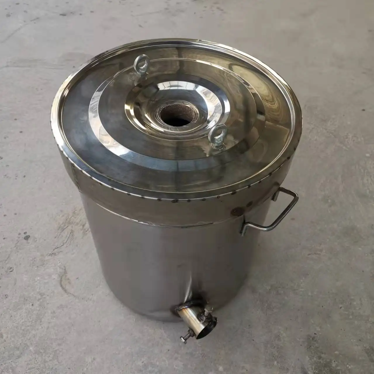 20KG Foundry Clay Graphite Crucible Furnace Torch Melting Casting Refining Gold Silver Copper Brass Aluminum