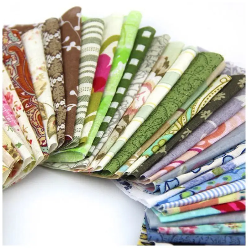 Fabric Patchwork Craft Cotton Material Batiks Mixed Squares Bundle, 10 x 10cm, 50-Pack