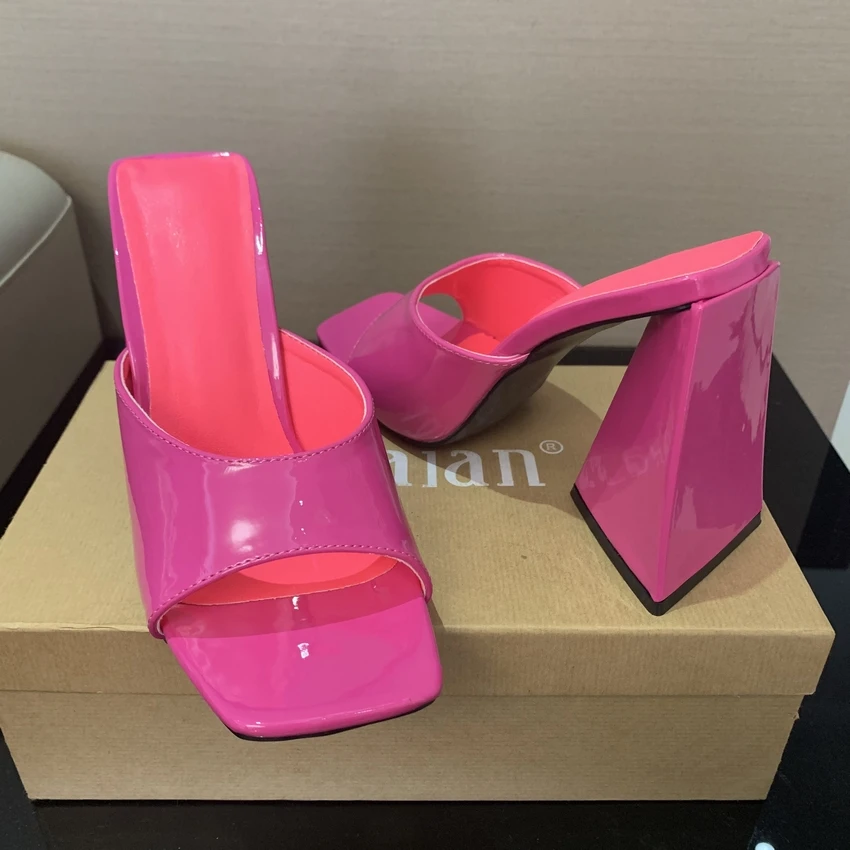 2022 Summer sandals women triangle thick mules high heels slippers sandals flip flops square toe slides party shoes woman