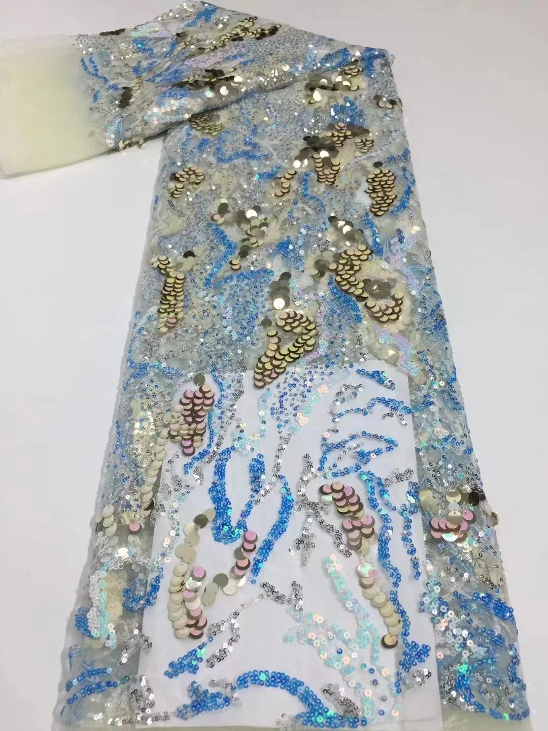 

2021 Latest Colorful Nigerian Sequins Lace Fabric High Quality French Mesh Net Lace Fabric African Tulle Lace For Party KDP21163