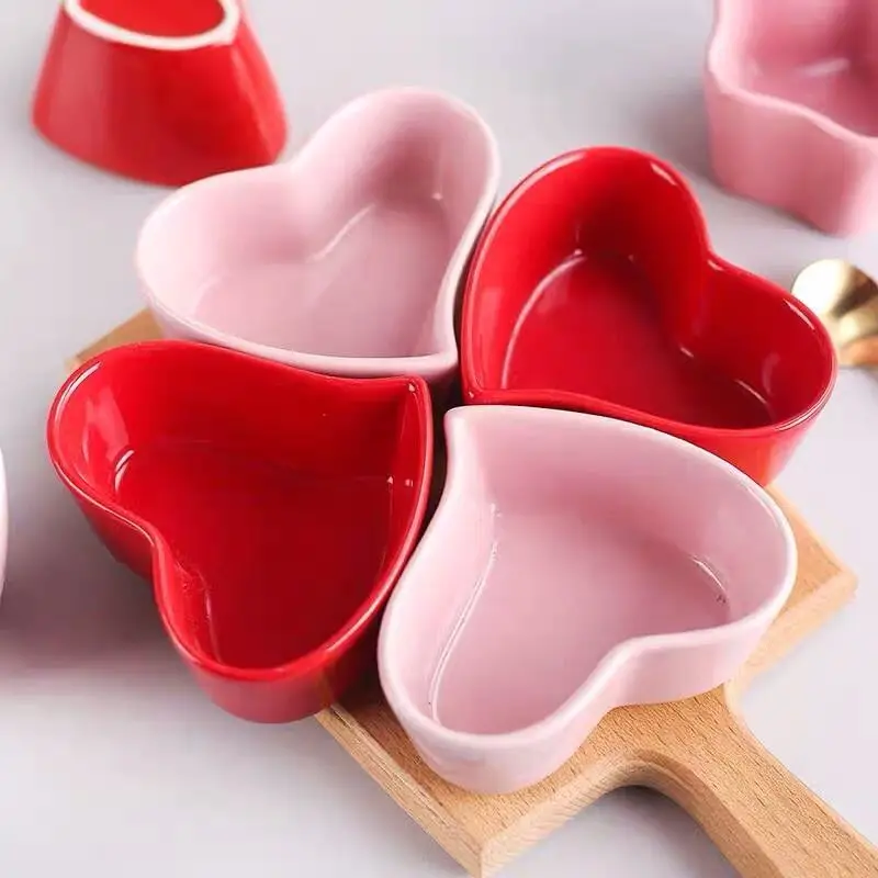 Heart-shaped Ceramic Bowl Baking Bowl Cake Mold Steamed Egg Bowl Microwave Home Small Bowl For Creme Brulee