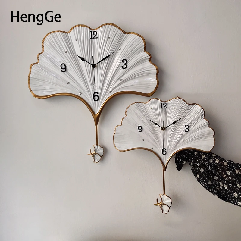 

Home Wall Clock Modern Design Ginkgo Biloba Golden Stroke Resin Mute Digital Clock Wall Decorations Living Room Wall Ornament
