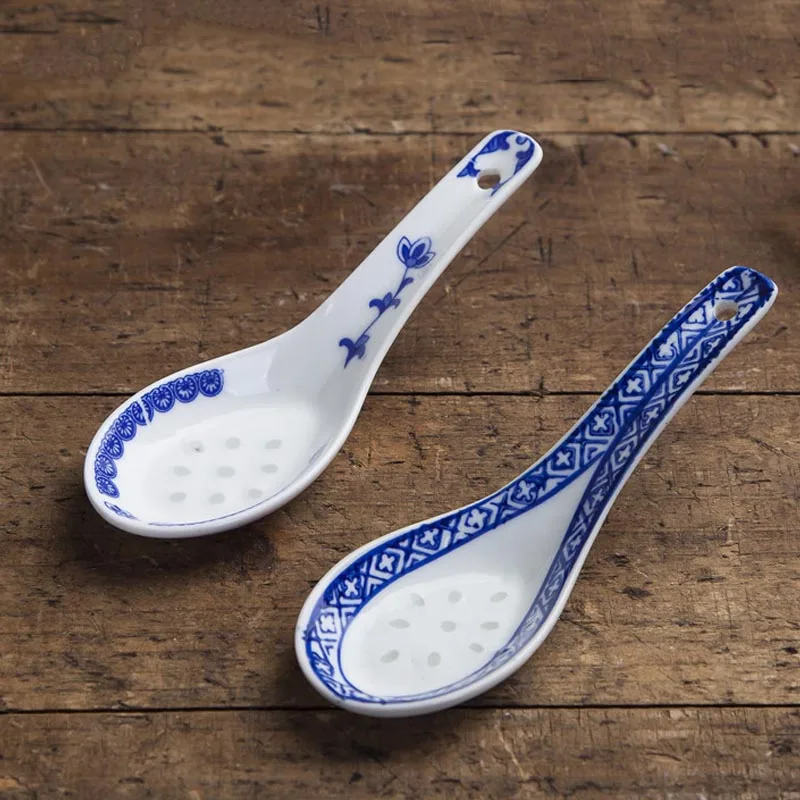 4pcs/Lot Chinese Blue and White Porcelain Rice Soup Spoon Vintage Jingdezhen Ceramic Small Spoons Kitchen Tableware Accessories