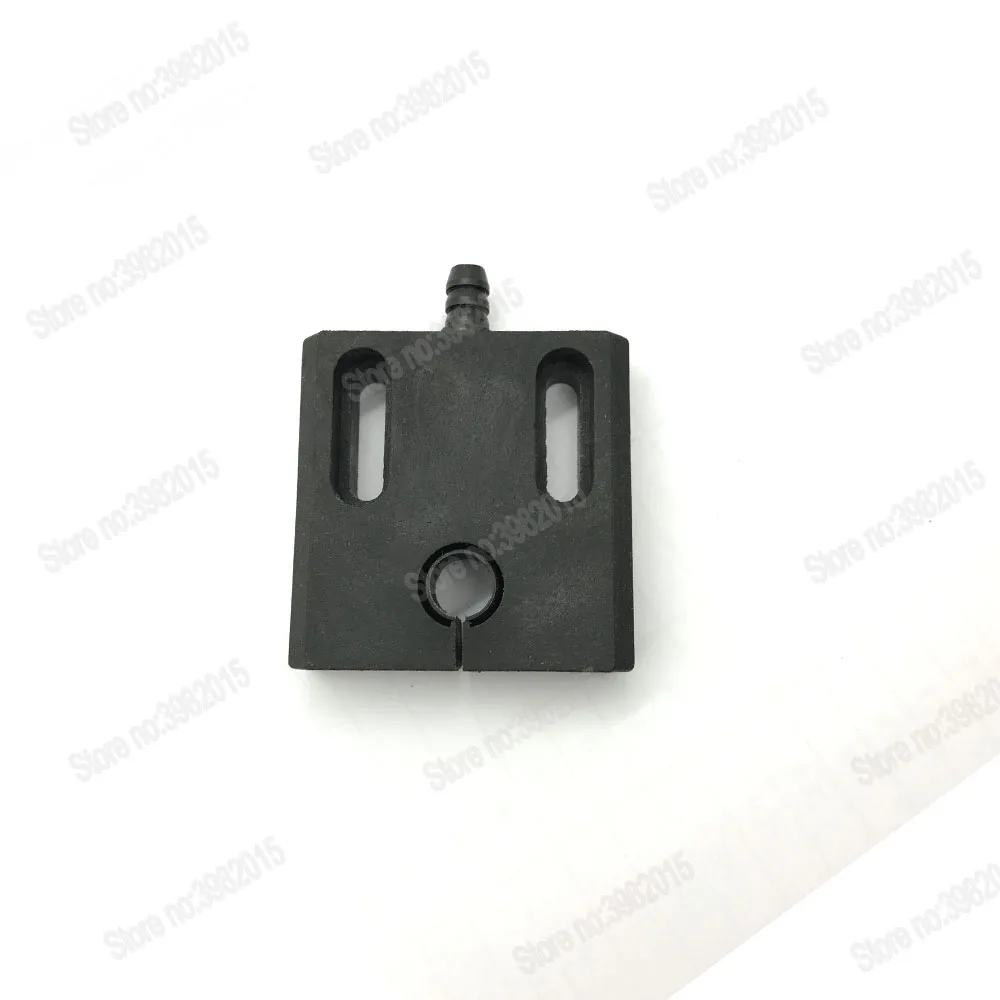 WEDM Wasserstrahl-Panel-Kühlplatte 50 * 50 * 9 mm Wasserbrett für WEDM-Drahtschneidemaschine