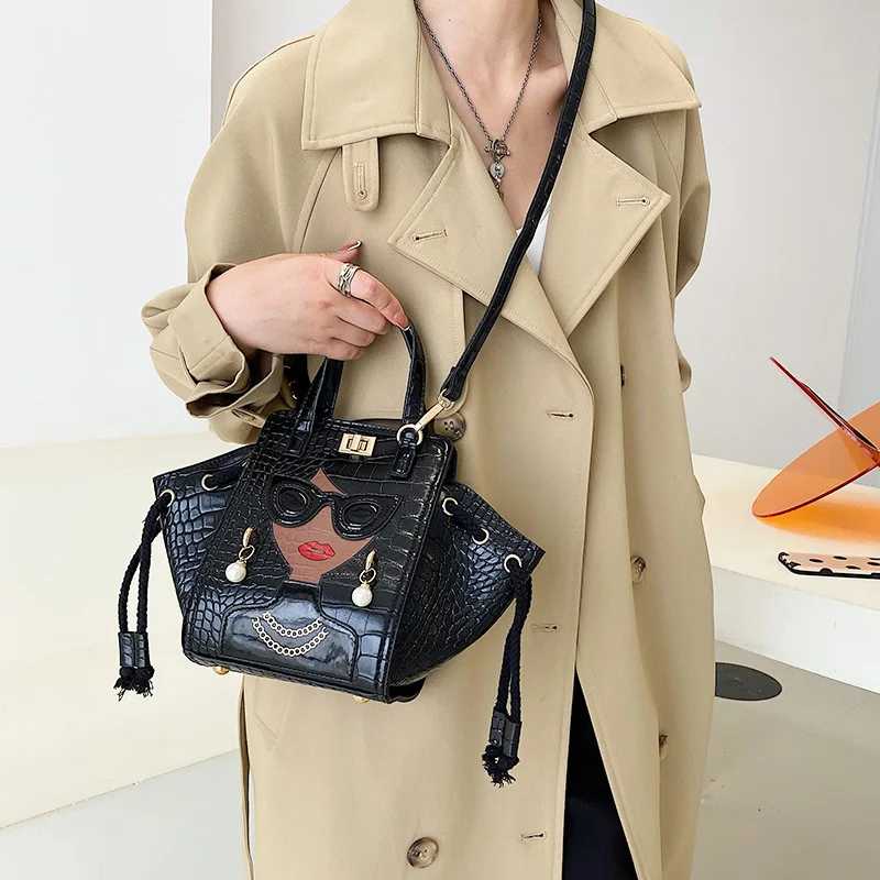 Leather Women's Bags 2021 Hit New Fashion Beauty Printing Ladies Hand Bags Luxury Designer Party Shopper Female Shoulder Bag