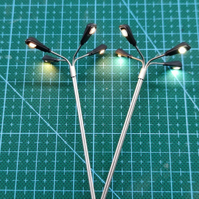 Lampadaire à 4 LED à l\'Échelle 1:87/1:100, 3V-12V, Matériel de Bricolage pour Éclairage de Chemin de Fer, de Construction et de Chemin de Fer