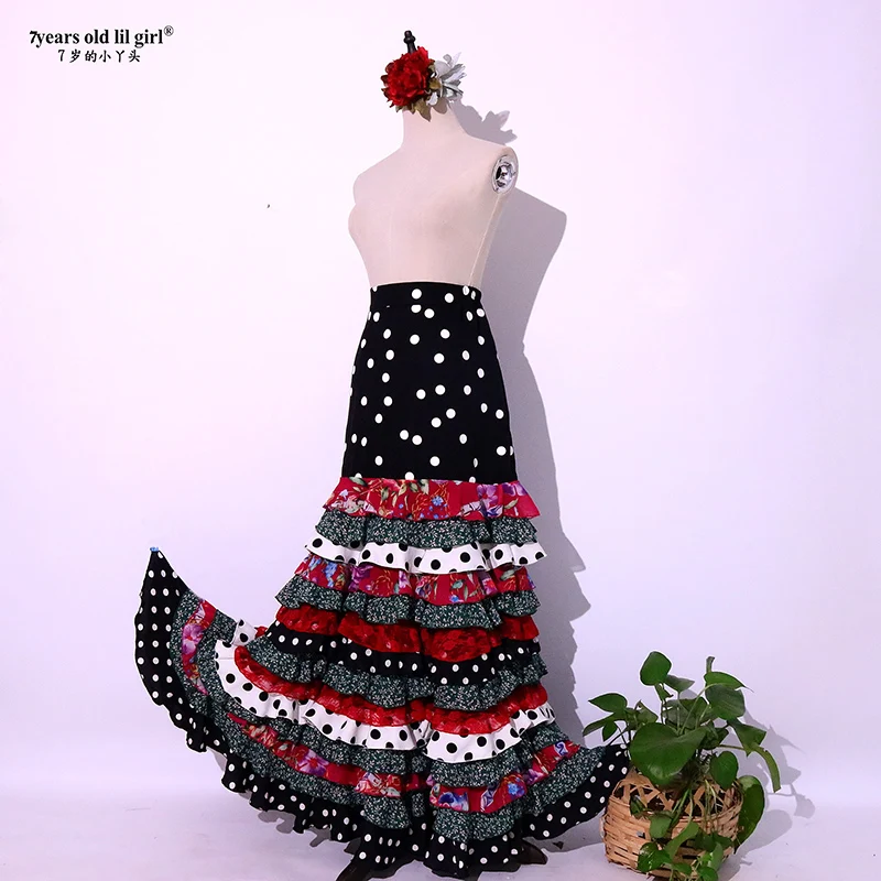 Flamenco, A Popular Dance Wear Brand, Is A Hip-Wrapped, Multi-Layer Flounce BB02 Dress