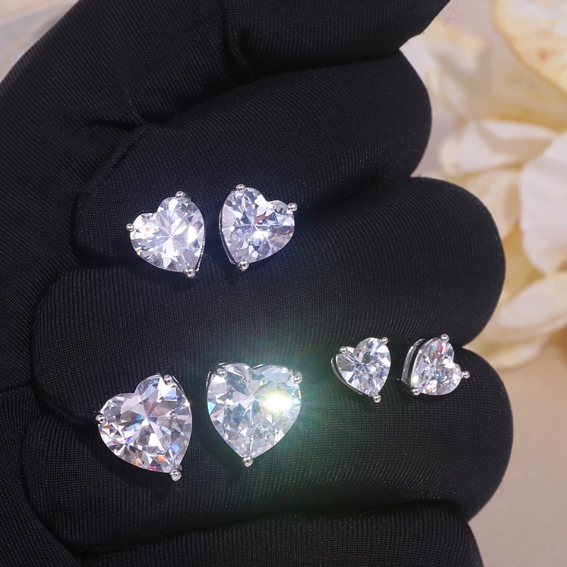 Classic Romantic Cubic Zirconia Heart Stud Earrings for Women Silver Color Wedding Party Earrings Female Bridal Elegant Jewelry