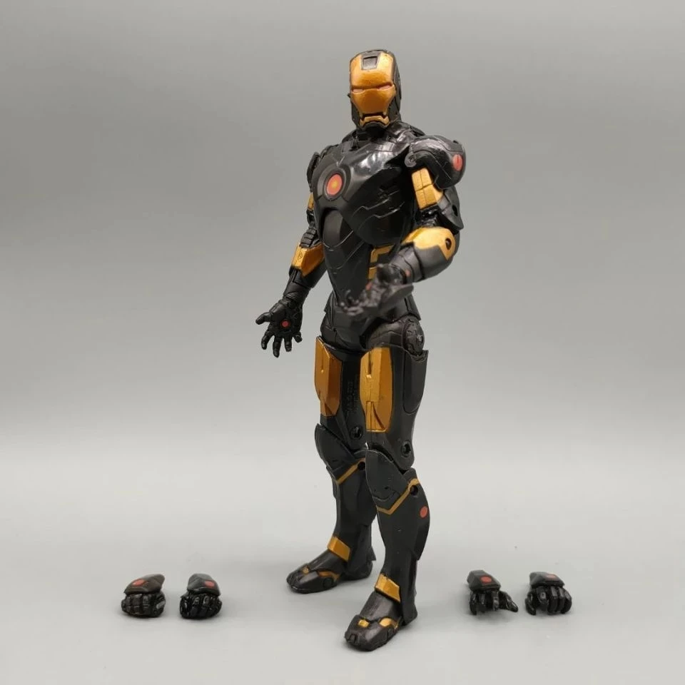 Marvel Legends Avengers Złoty Czarny Iron Man 15 cm Figurka Akcji Bez Opakowania