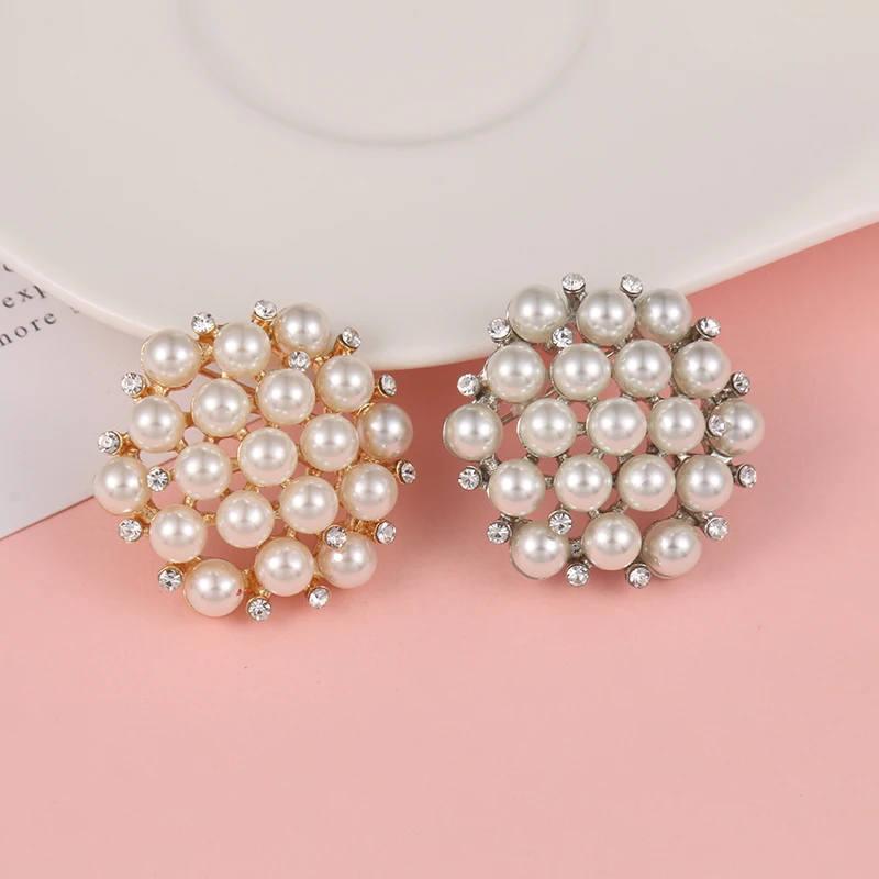 baiduqiandu New Arrival Elegant Simulated Pearls Flower 35mm x 35mm Small Brooch Lapel Pins