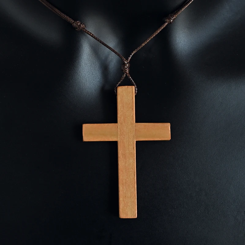 Various Styles Catholic Cross Necklace Jesus Christ Pendant Choker Retro Jewelry Style Natural Wood Necklace Wholesale Amulet