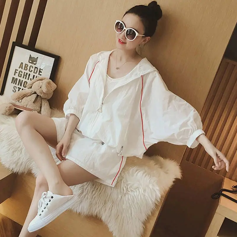 Casual Sportswear Suits Womens Shorts Suits Korean Spring Summer Loose Sun Protection Hoodies Shorts Fashionable Two Piece Sets