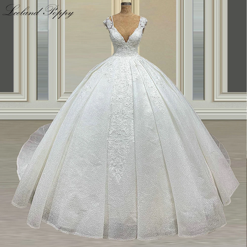 

Lceland Poppy V-Neck Ball Gown Wedding Dresses Sleeveless Lace Appliques Beaded Vestido de Novia Bridal Gowns