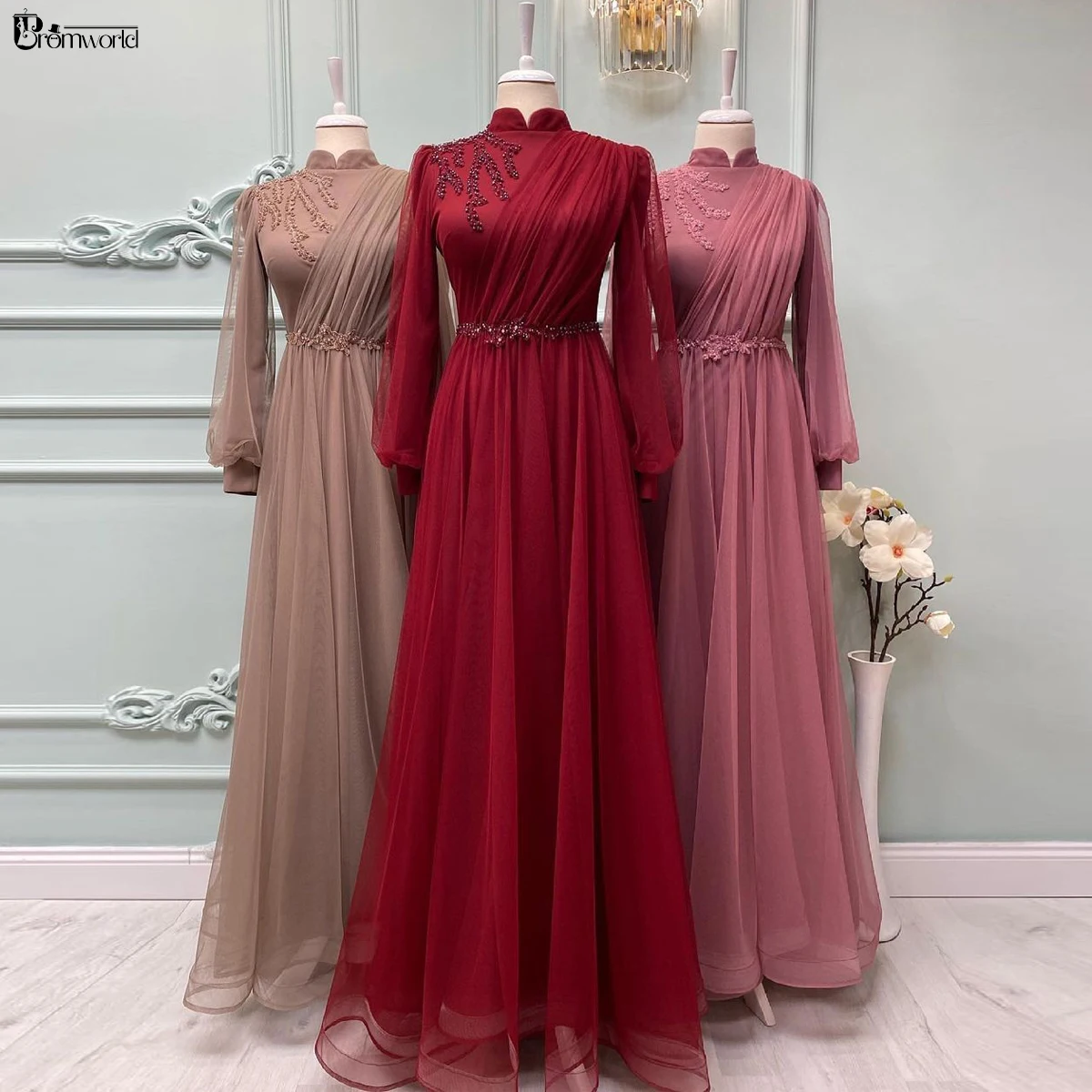 

Elegant Dubai Long Sleeve Formal Prom Dress 2022 Beads Lace Tulle A-Line Arabic Muslim Hijab Evening Gowns Abiye Gece Elbisesi