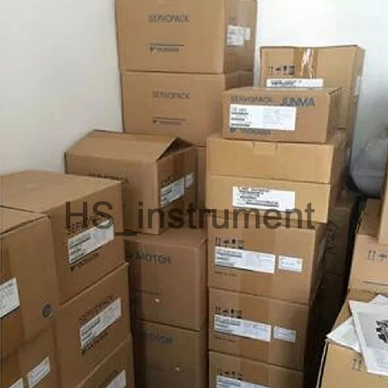 Новый оригинальный Серводвигатель Yaskawa