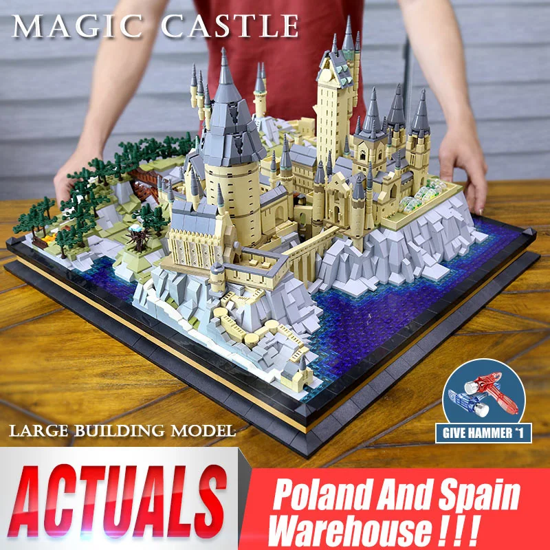 

Mould King 22004 Movie Castle Compatible With Magic School of Witchcraft and Wizardry Model Building Blocks Kid Christmas Gift