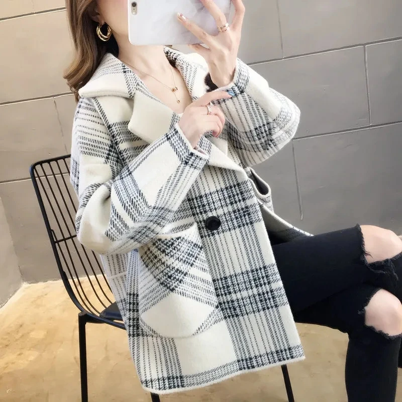 

Coat Autumn Winter 2024New Loose Lattice Woolen Jacket Temperament Short Double-Sided Nylon Knitted Cardigan Outwear Female A437