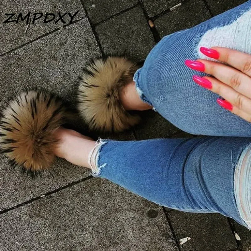 Women Fur Slides Real Fox Fur Slippers Rainbow Plush Furry Fur Flip Flops Fashion Ladies Comfortable EVA Flat Fluffy Fur Shoes