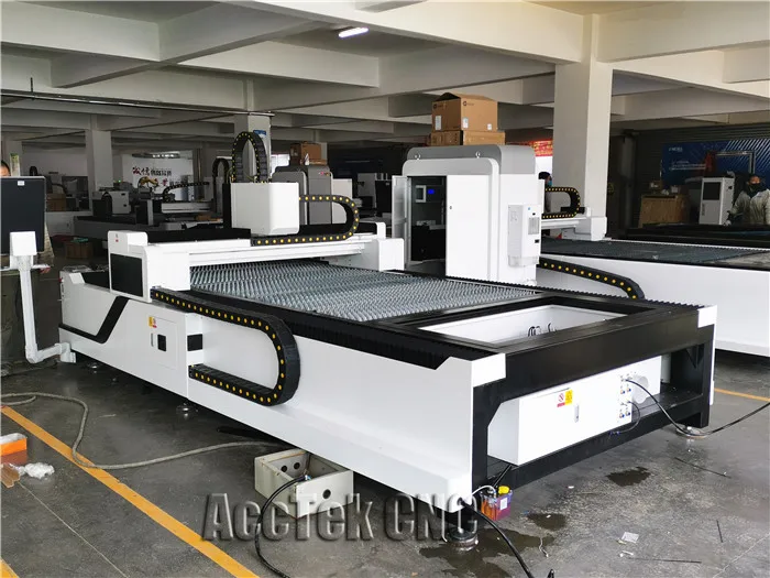 1000W 3mm SS Laser Cutter Application and Cypcut Control Software 1500 w optical Fiber laser cutting machine