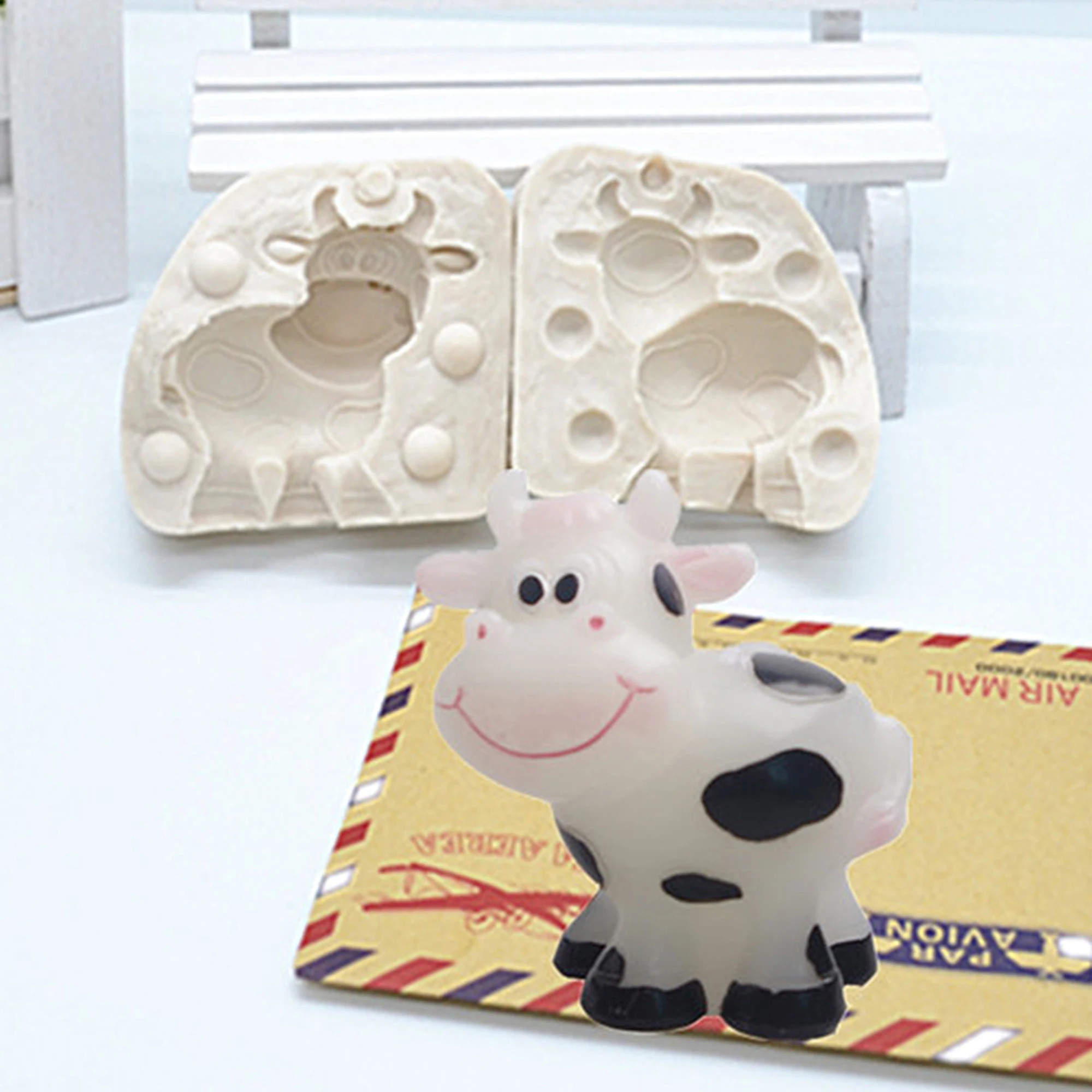 3D Cows Silicone Mold For Baking Baby Birthday Party Cake Decorating Tools Cupcake Baking Fondant Chocolate Candy Moulds M1108