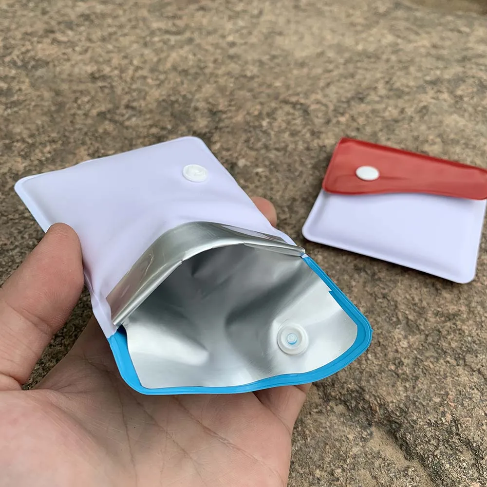 

Mini PVC Aluminum Foil Cigarette Ashtrays Bag Cigarette Cigar Ash Bag Holder Potable Pocket Size Ashtray Outdoor