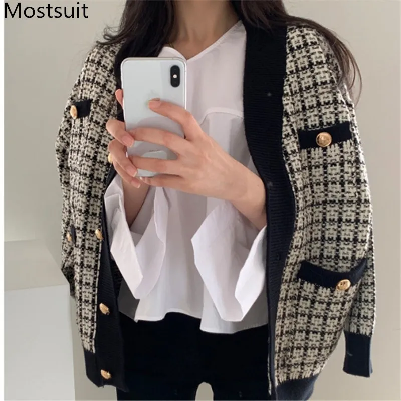 

2022 Autumn Korean Plaid Knitted Cardigans Sweaters Women Long Sleevev-neck Single-breasted Elegant Vintage Tops Cardigans Femme