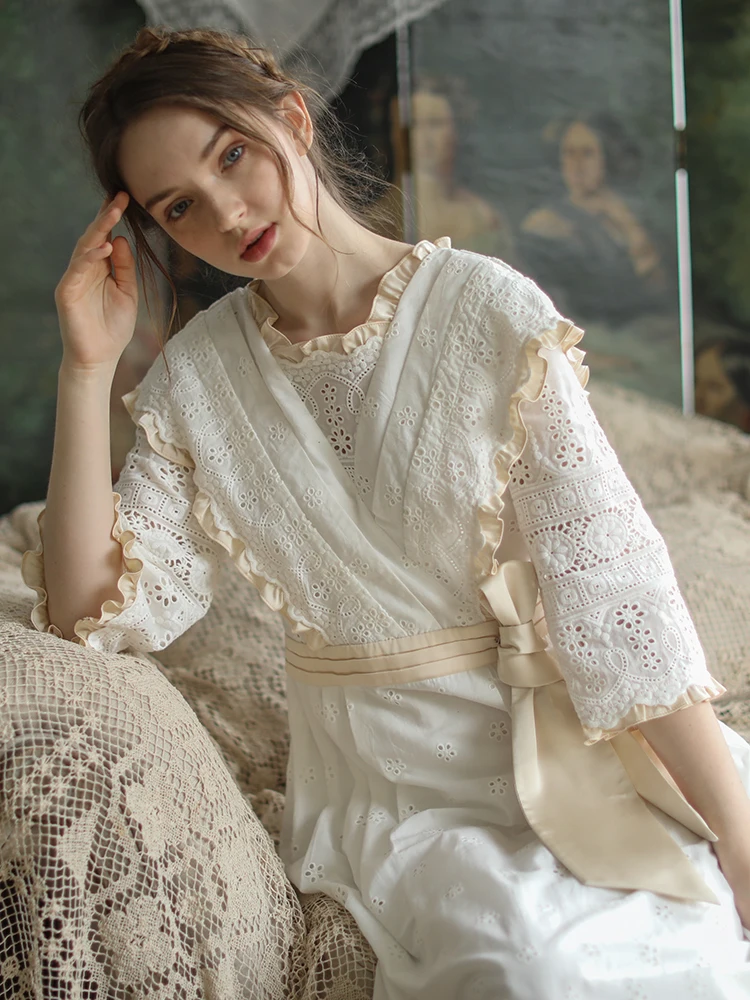 LYNETTE'S CHINOISERIE Mùa Xuân Autum Mới Thiết Kế Ban Đầu Nữ Victoria Vintage Mori Bé Gái Rỗng Ra Thêu Váy Cotton