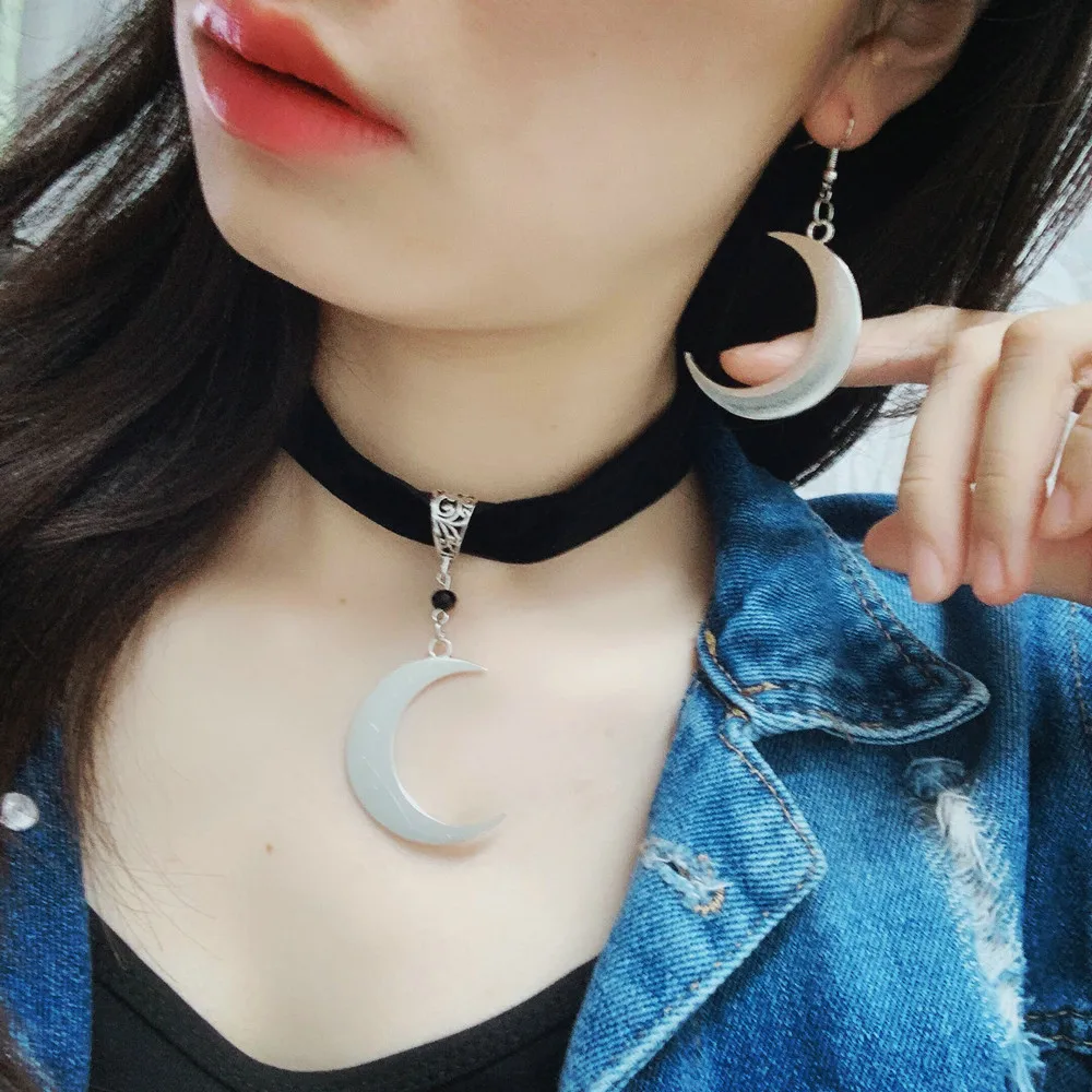 VamGoth1573 Gothic Velvet Chocker Collar Necklace For Women Vingate Cresecent Pendant Necklaces Silver Color Occult Dark Jewelry