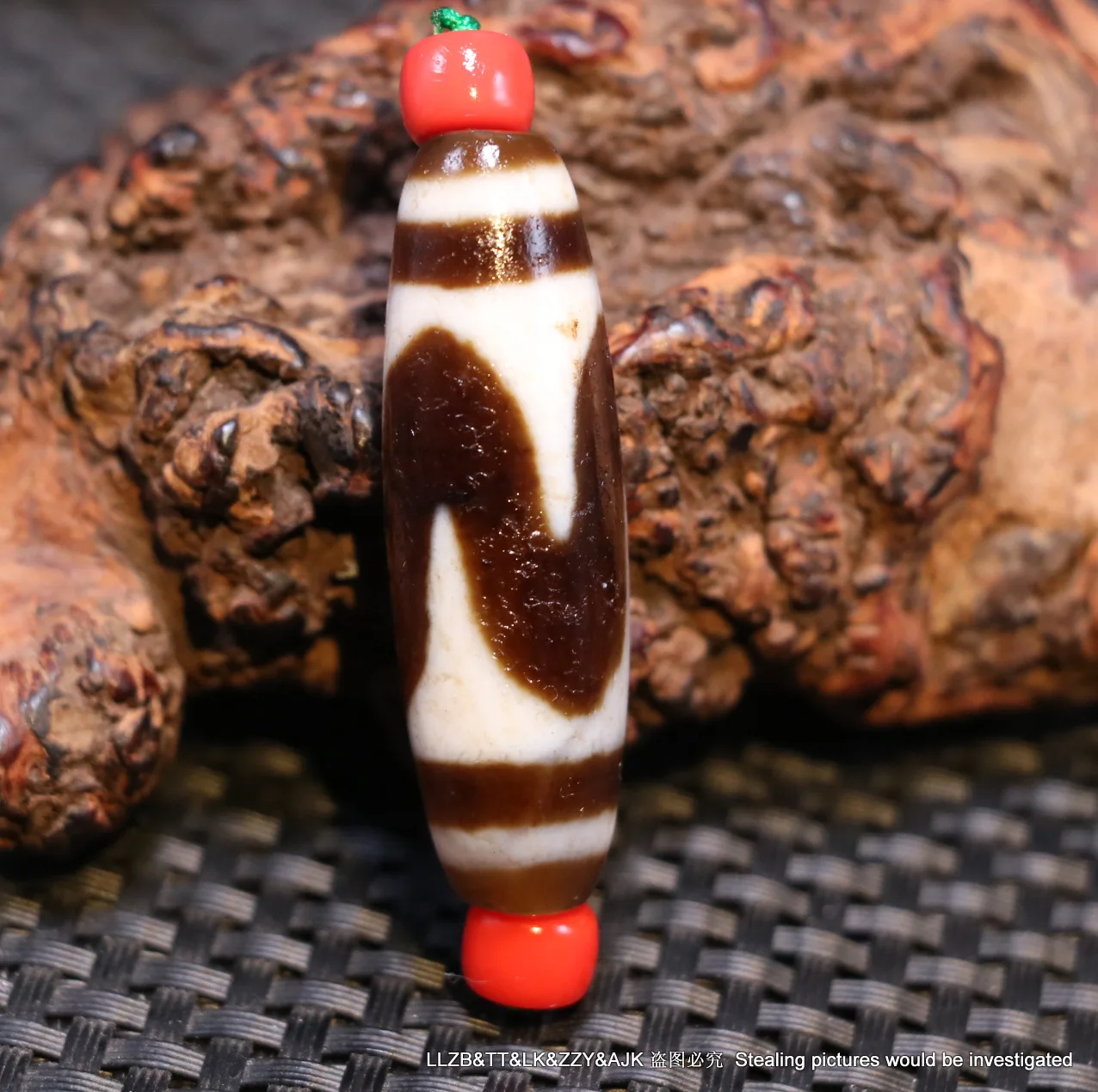 

Magic Tibetan Oily Old Agate Patina tiger-tooth totem 47*15mm dZi Bead Amulet Power