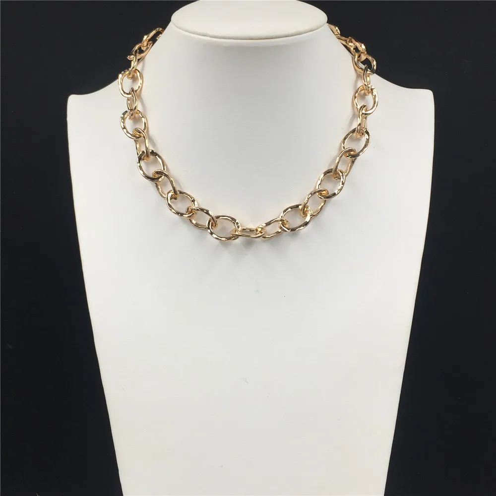 Vintage Gold Color Plating Hammered Irregular Circle Linked Chain Necklace For Women Girl Elegant Gorgeous Pretty Decoration