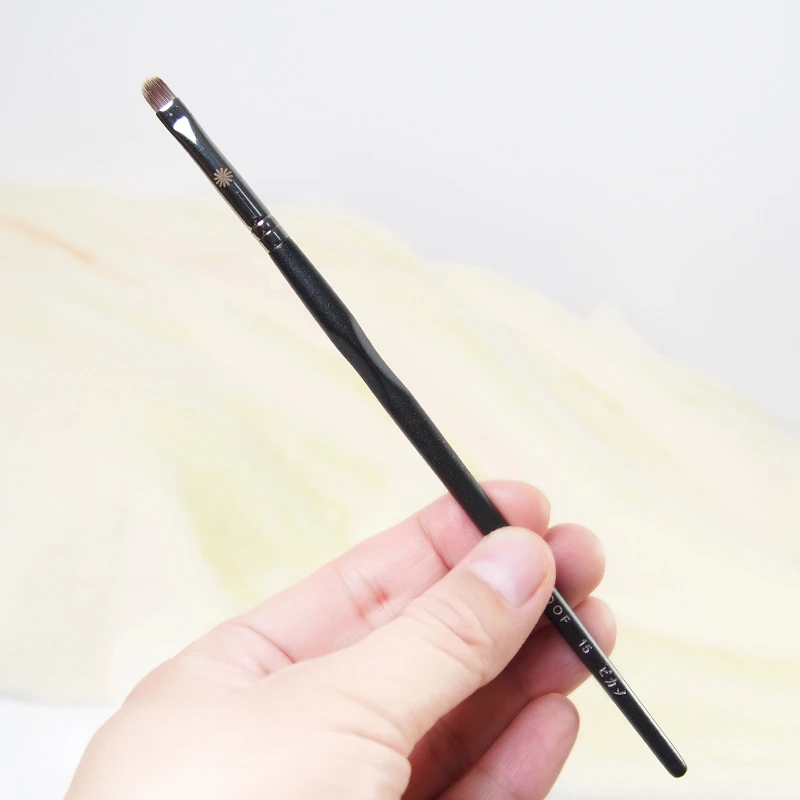 1pc small Detail concealer Makeup brushes P15 eyeshadow Make up brush cover masks Eye shadow cosmetic tool synthetic hair