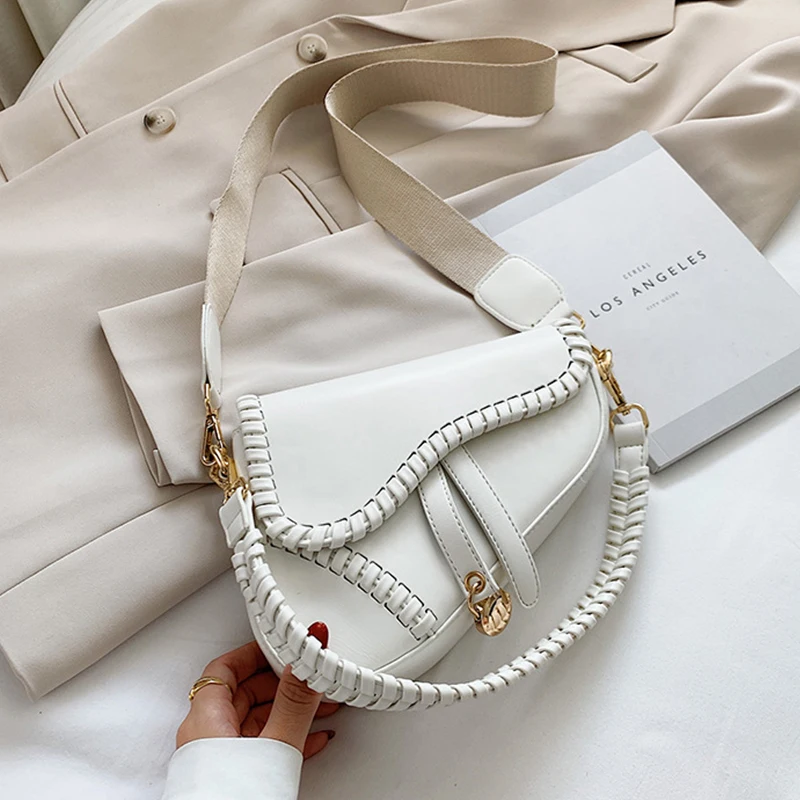 Fashion Saddle Women Bag One Shoulder Handle Trend Casual Hasp Zipper PU Material Polyester Inside Lock Ornament Bag