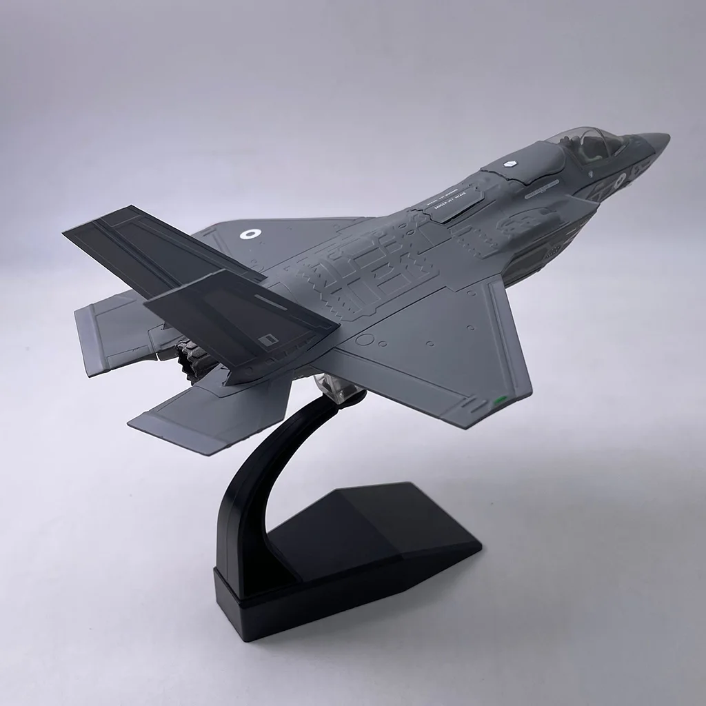 1:72 Scale  Fighter Plane Model Diecast Metal Plane Model with Stand military fighter model Plane