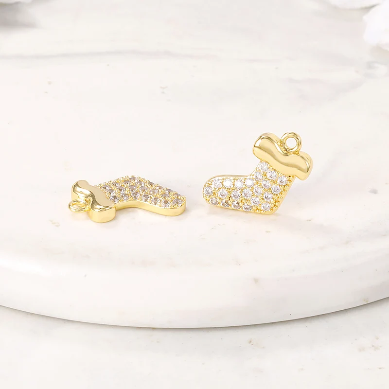 مصنع الجملة الذهب اللون النحاس والزركون الجوارب سحر المعلقات قلادة وسوار القرط Diy مجوهرات اكسسوارات