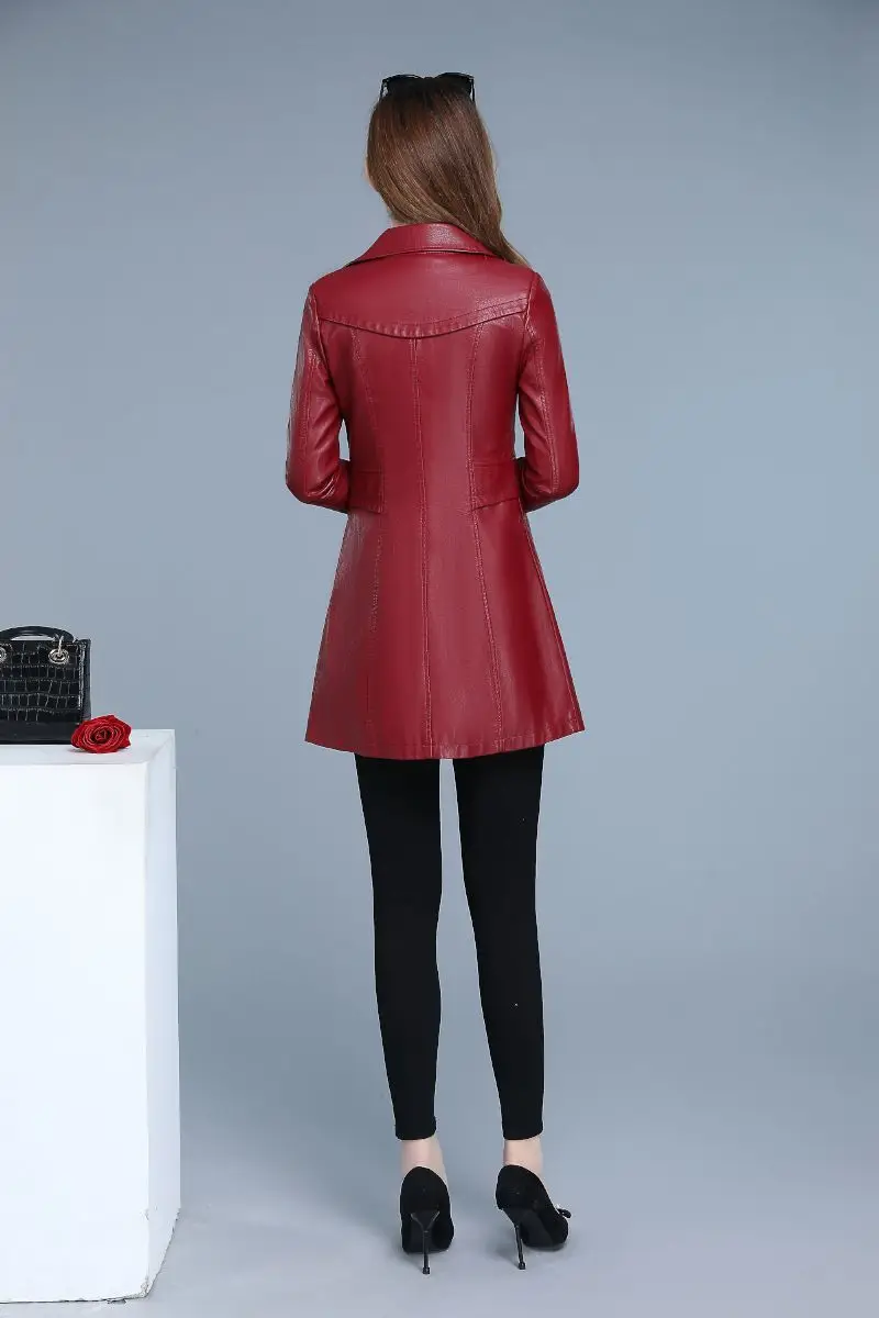 Giacca in pelle femminile Vintage 2022 donna di media lunghezza autunno inverno nuovo stile versione coreana cappotto in pelle giacca a vento bavero