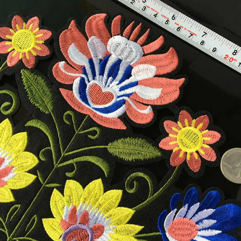 Piume di pavone ricami floreali Patch Applique per abbigliamento ferro sulla toppa Applique per vestiti fai-da-te giacche cucito artigianale