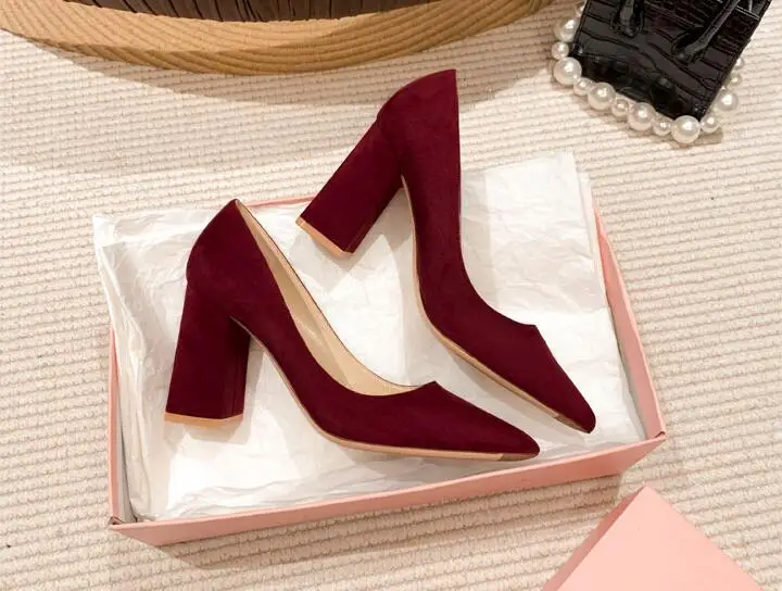 

Drop Shipping Black Burgundy Blue Grey Green Nude Suede Slip On Simple Dress Pumps Female 6 8 cm Square Heels Office Shoes